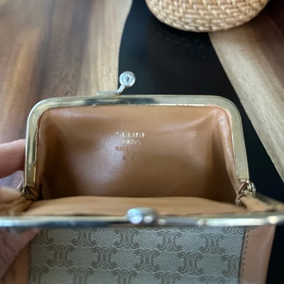 Vintage Celine Macadam Kiss Lock Coin Pouch Wallet Purse - Picture 4 of 4